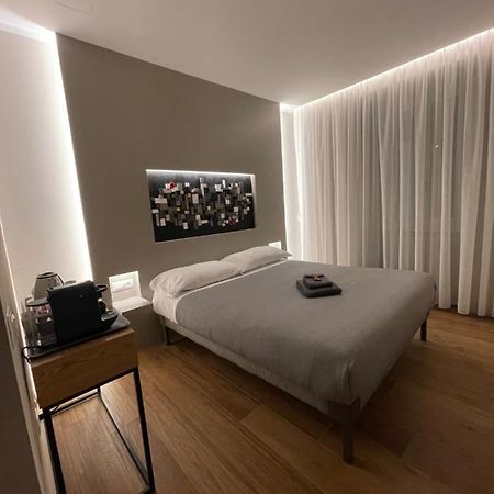 Hotel Lucrino 45 By Ale Roma Exterior foto