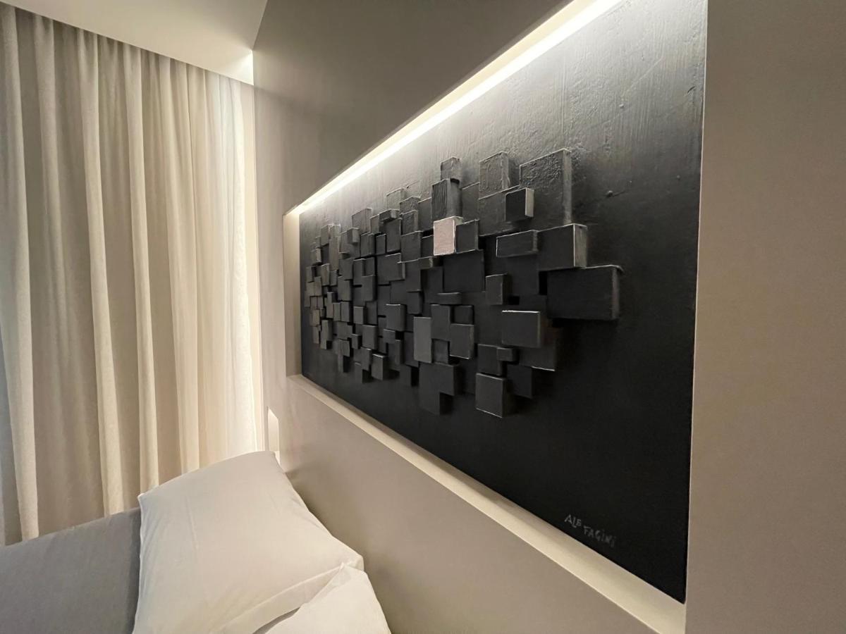 Hotel Lucrino 45 By Ale Roma Exterior foto
